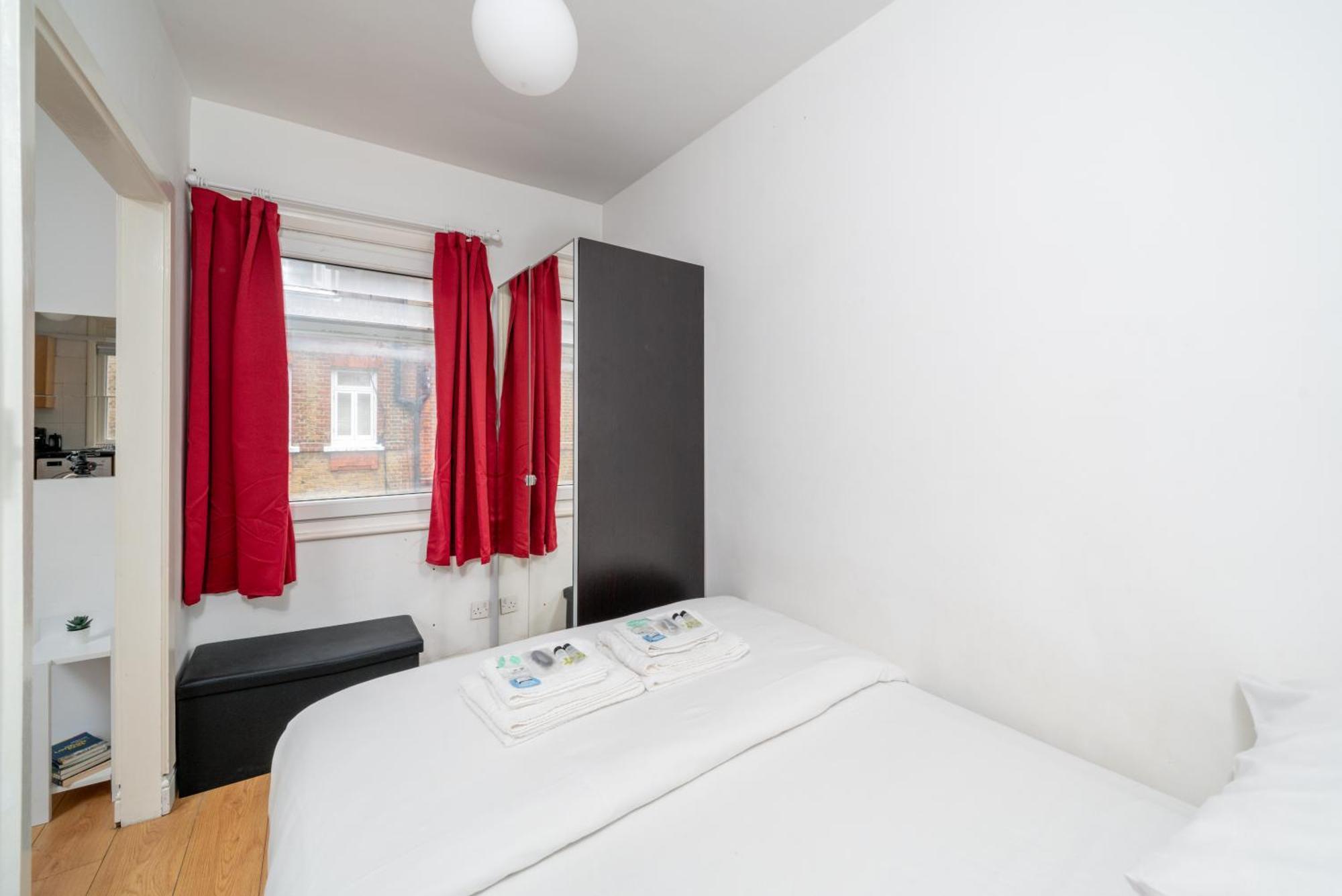Carnaby & Oxford Street - Central Soho - One Bedroom - Double Bed & Sofabed Londres Exterior foto