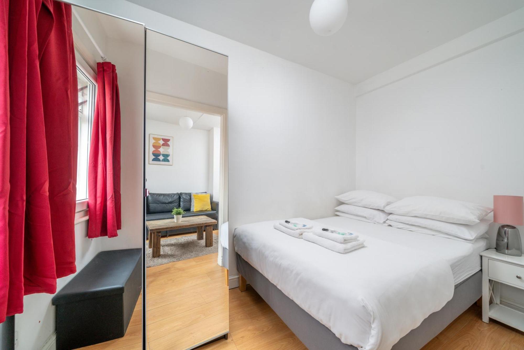 Carnaby & Oxford Street - Central Soho - One Bedroom - Double Bed & Sofabed Londres Exterior foto